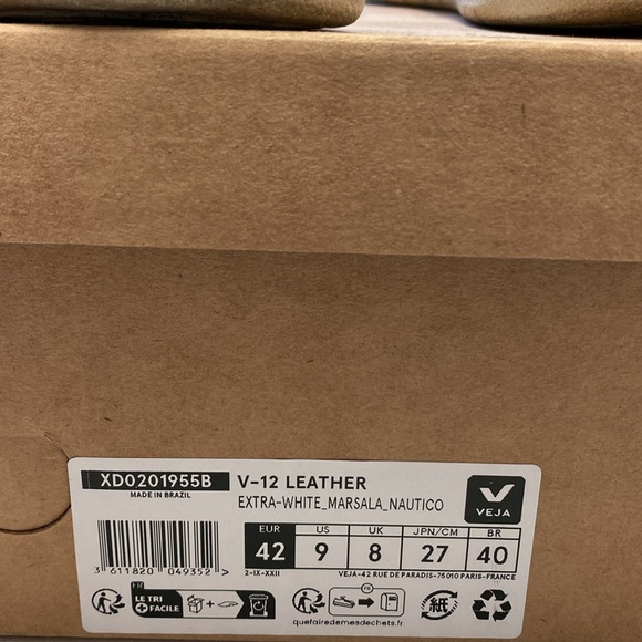 Veja V-12 leather Sneakers White/red/navy US 9 - Picture 7 of 7